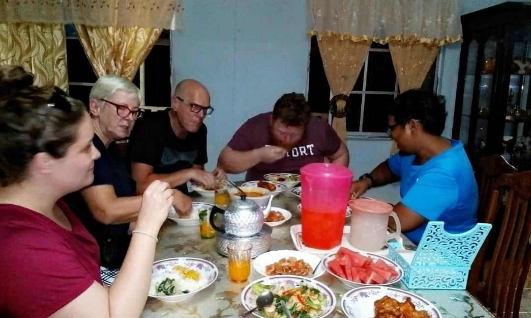 Homestay Teratak Kayu Kota Aur Kepala Batas  Luaran gambar