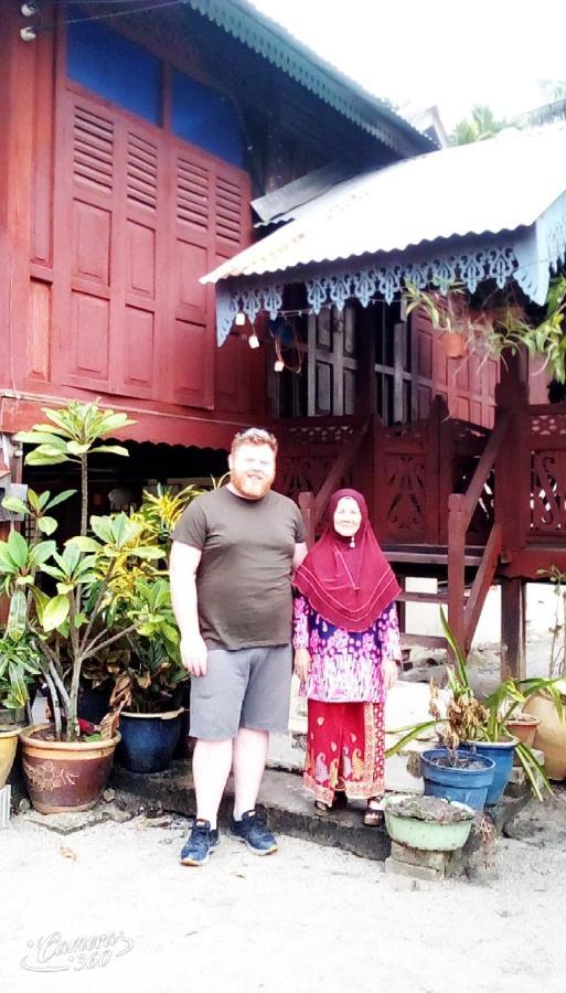 Homestay Teratak Kayu Kota Aur Kepala Batas  Luaran gambar