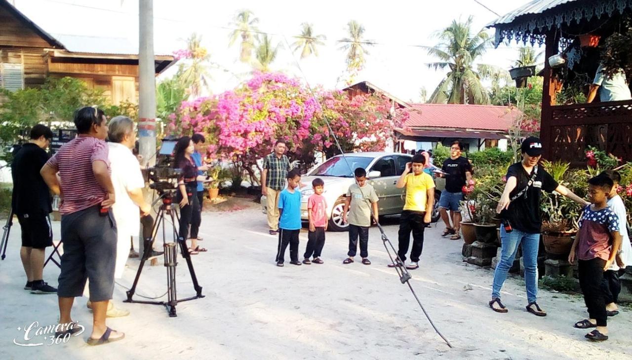 Homestay Teratak Kayu Kota Aur Kepala Batas  Luaran gambar