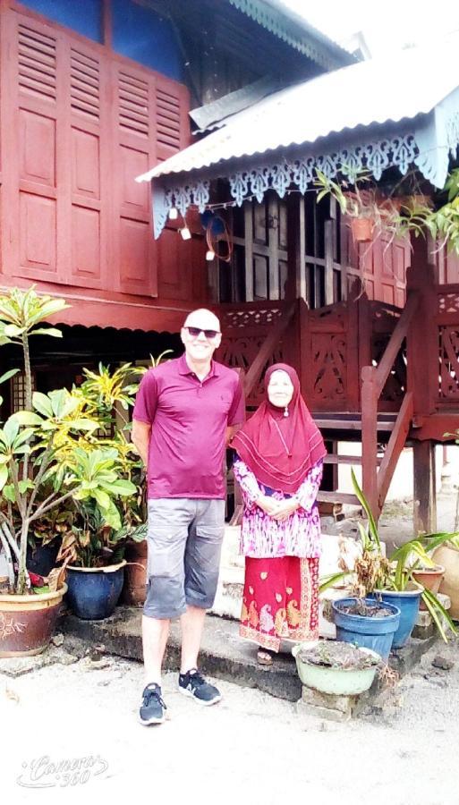 Homestay Teratak Kayu Kota Aur Kepala Batas  Luaran gambar